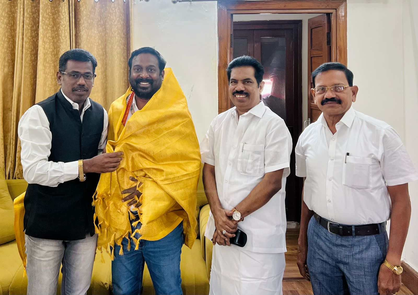 உலக தமிழ் மற்றும் பண்பாட்டு கலைக்கூடம்